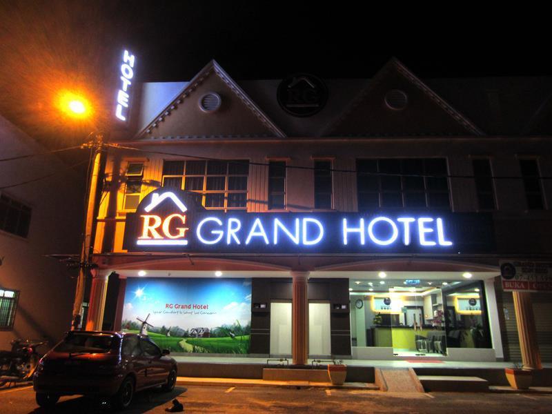 Rg Grand Hotel Batu Pahat Exterior photo