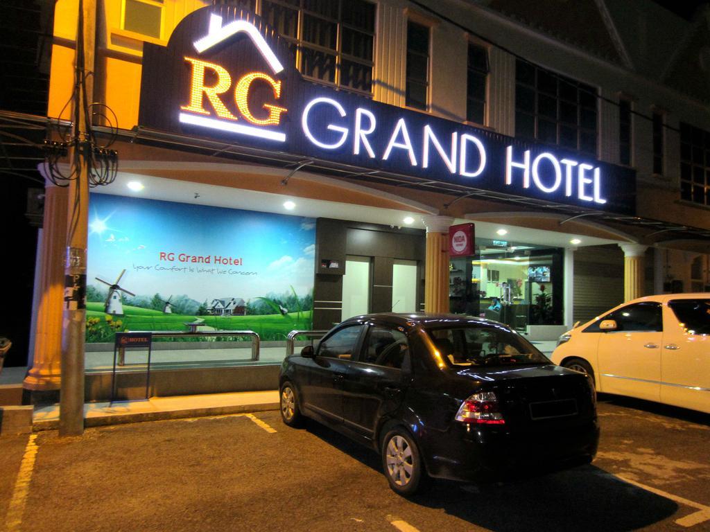 Rg Grand Hotel Batu Pahat Exterior photo